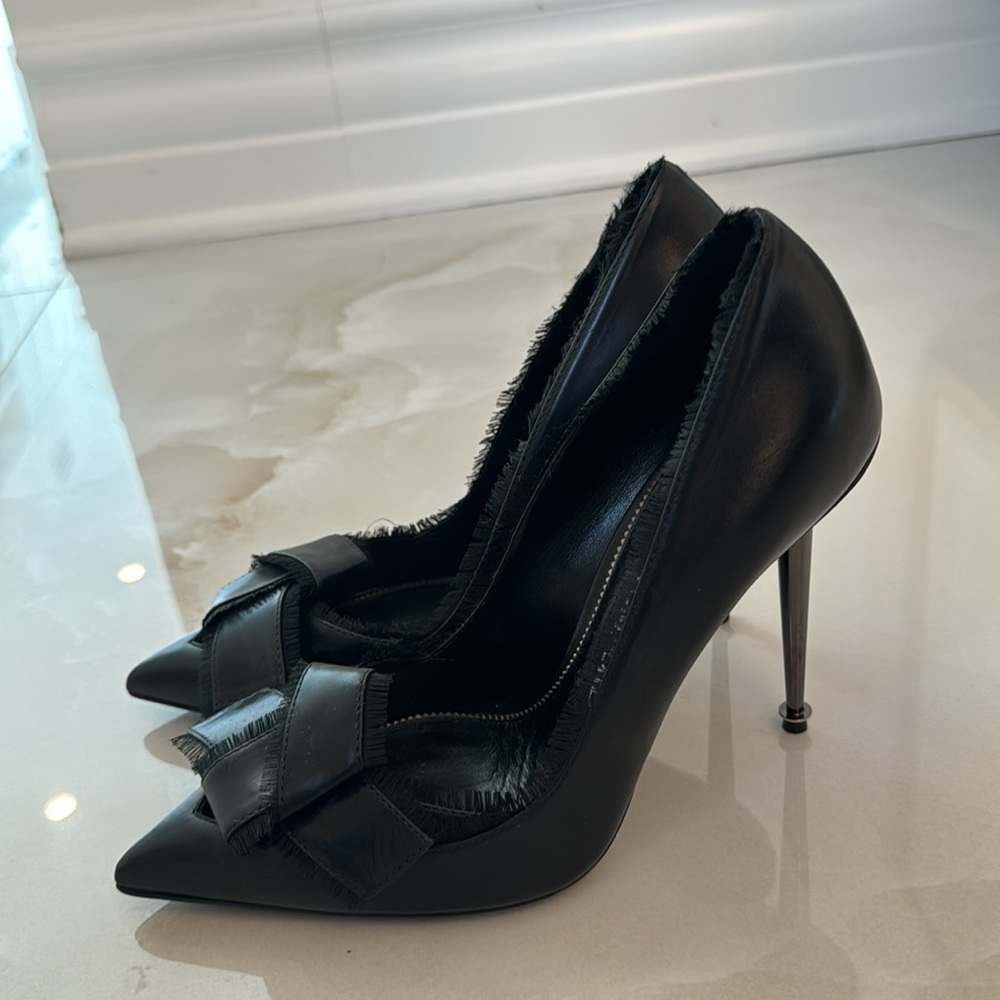 Tom Ford black pumps - Picture 2 of 4